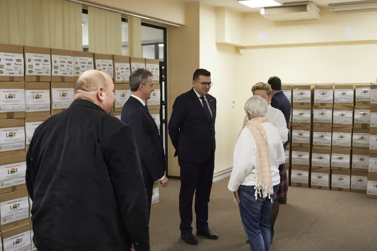 LOT-na pomoc na Limanowszczyźnie. Świąteczna siła integracji społecznej