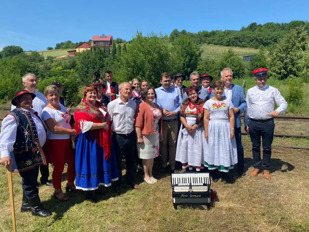 Pociąg RETRO i bicie światowego rekordu. X Galicyjski Piknik Kolejowy w Dobrej