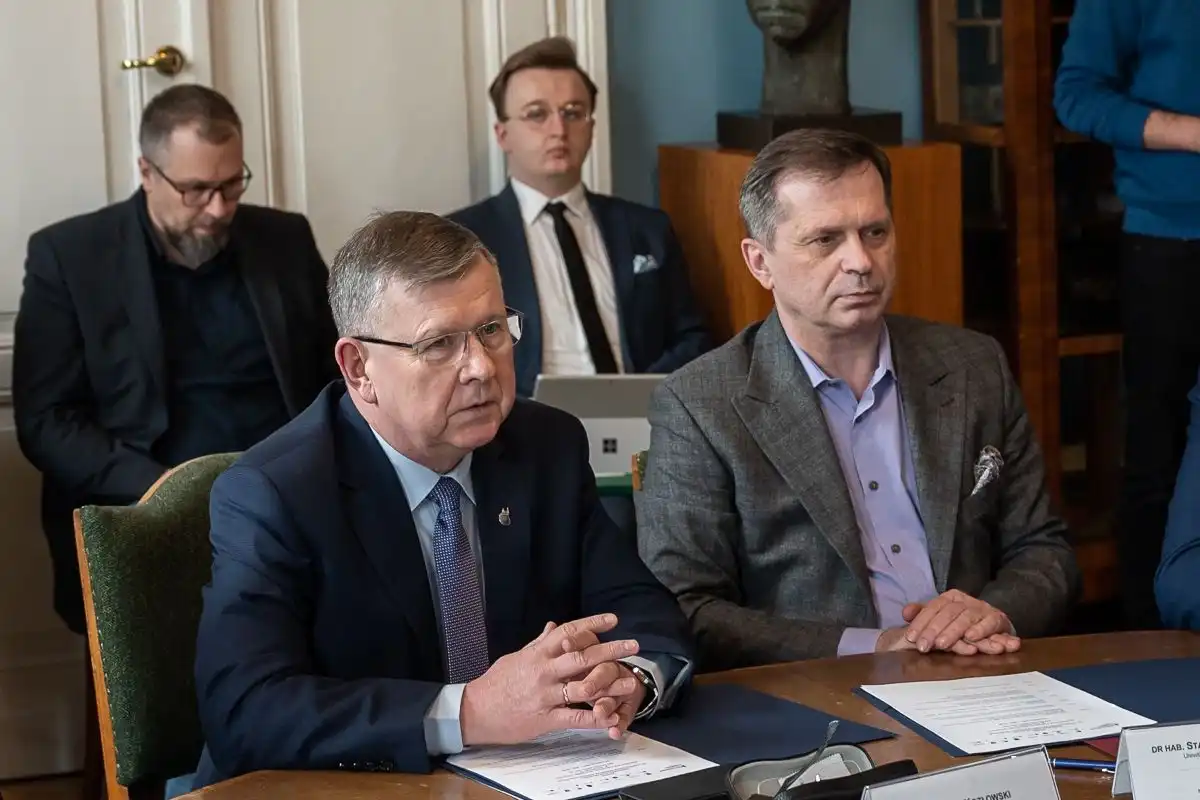 WSB-NLU podpisała porozumienie o współpracy z Województwem Małopolskim