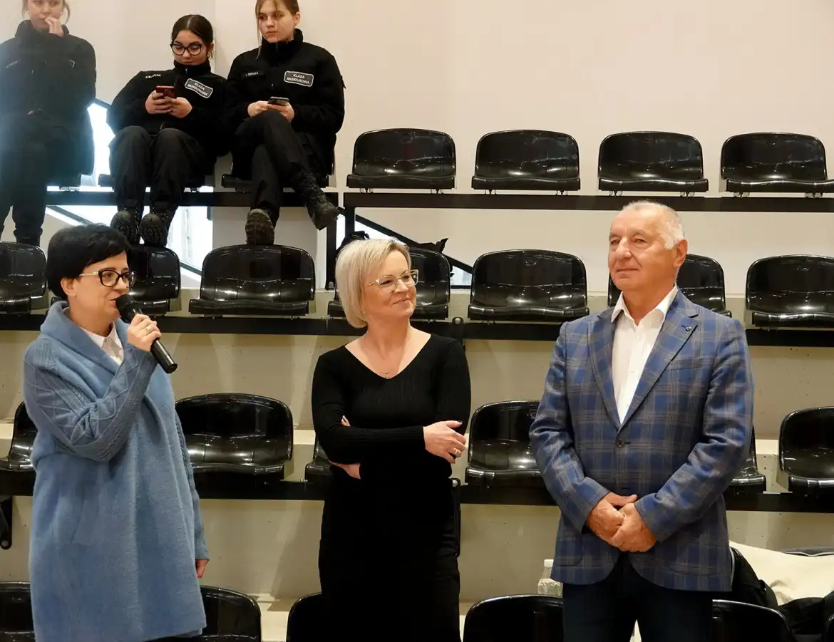 W nowej hali w Marcinkowicach rozegrano pierwsze mecze