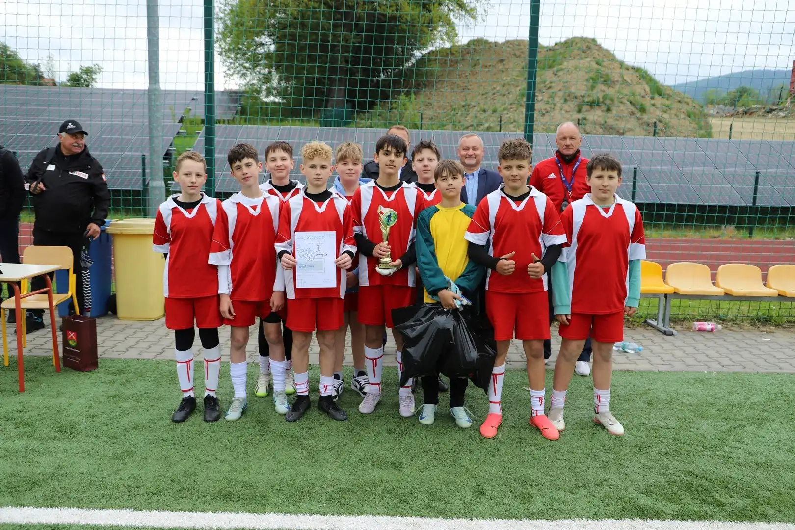 Emocje i sportowa rywalizacja. Mistrzostwa Gminy Limanowa w Piłce Nożnej Chłopców za nami