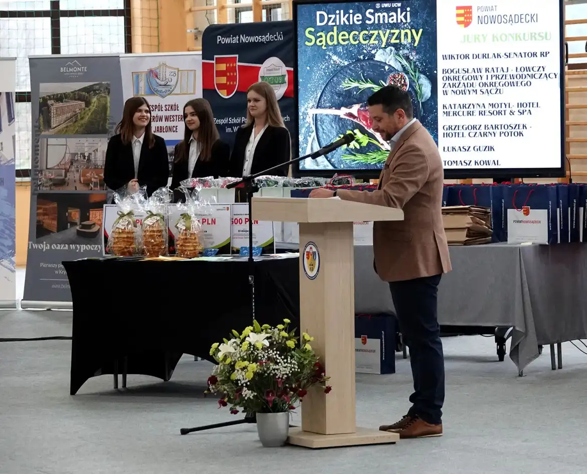Zwyciężczynie III Powiatowego Konkursu Kulinarnego: Comber z jelenia i deser w klimacie sądeckiej jesieni