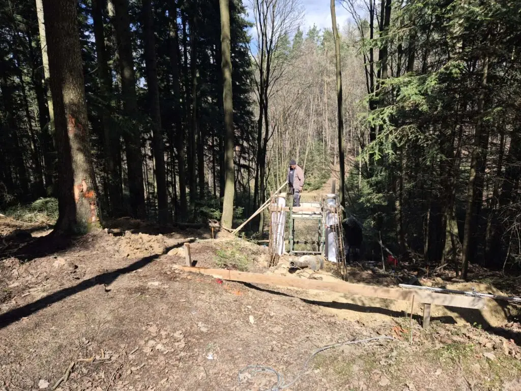 Punkt widokowy, zielona szkoła i schron. Projekt Orbisfera z dodatkowymi inwestycjami