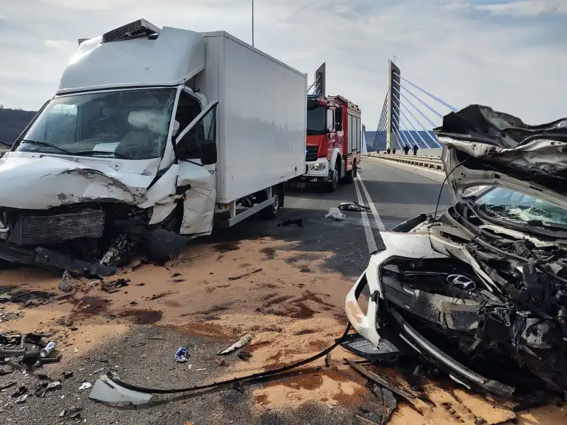 Wypadek w Kurowie. Jedna osoba trafiła do szpitala
