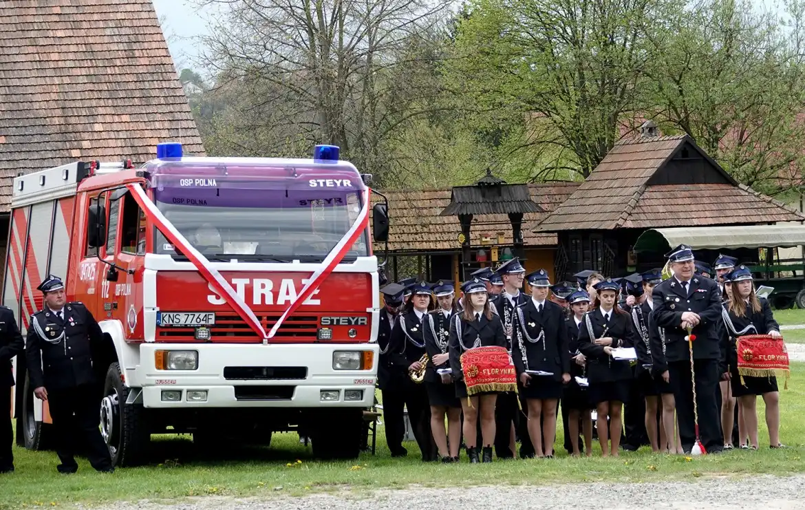 Strażacy ochotnicy z gminy Grybów z dofinansowaniem na zakup sprzętu