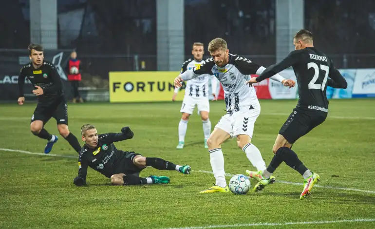 Podział punktów z Górnikiem Polkowice