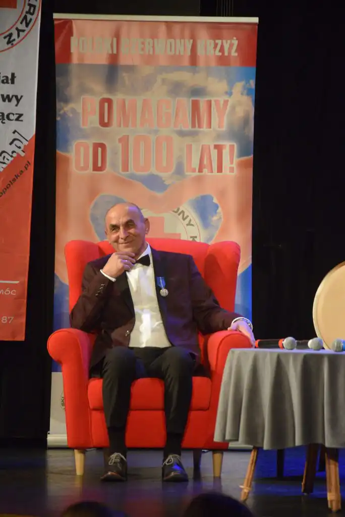 Andrzej Lis odznaczony Medalem Stulecia Odzyskanej Niepodległości. W Starym Sączu odbył się benefis honorowego krwiodawcy