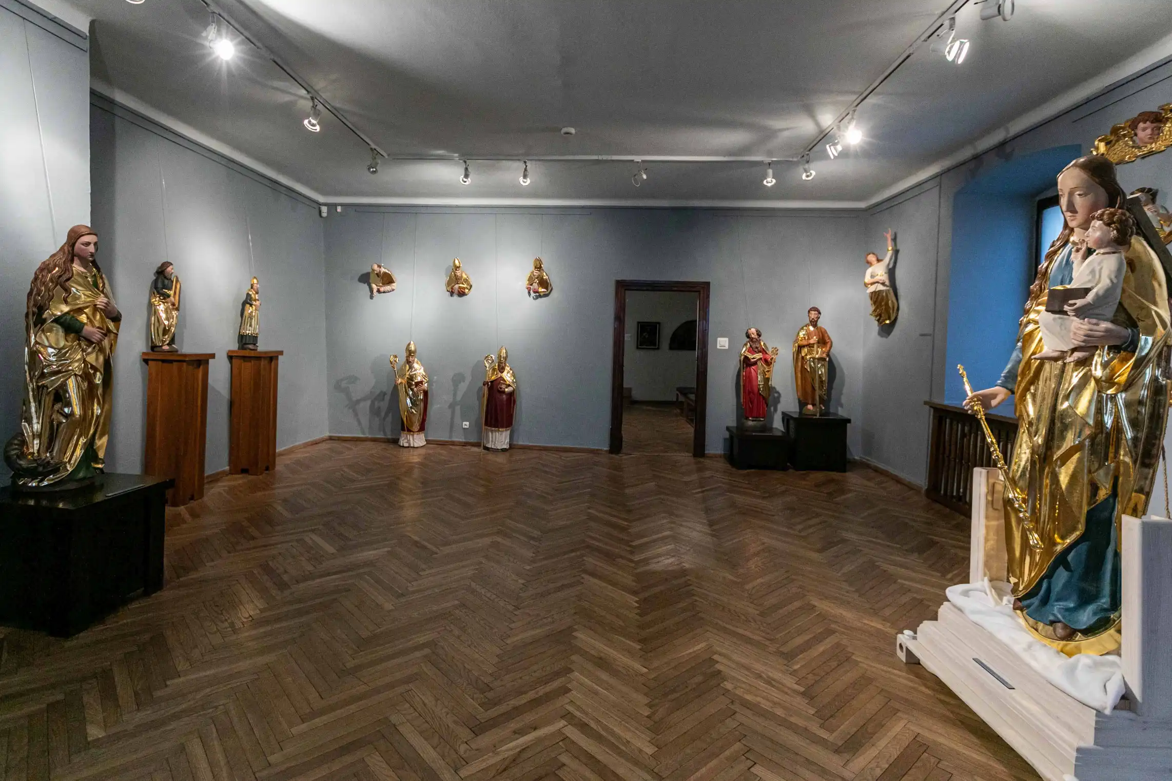 Wystawa "Prezentacja XVII-wiecznych rzeźb Ołtarza Głównego Kościoła Św. Małgorzaty w Nowym Sączu"