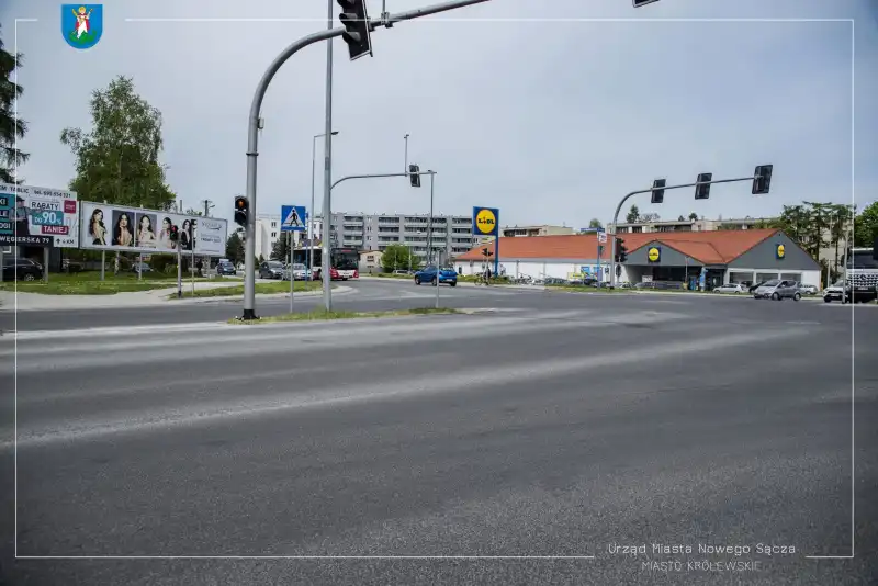 Zakończył się remont nawierzchni na skrzyżowaniu ulic: Lwowska / Nowochruślicka / Prażmowskiego