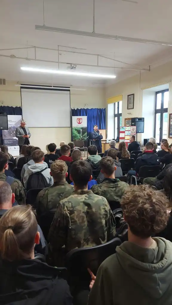 Rajd Tropem Cichociemnych. Żywa lekcja historii i wojskowe wyzwanie