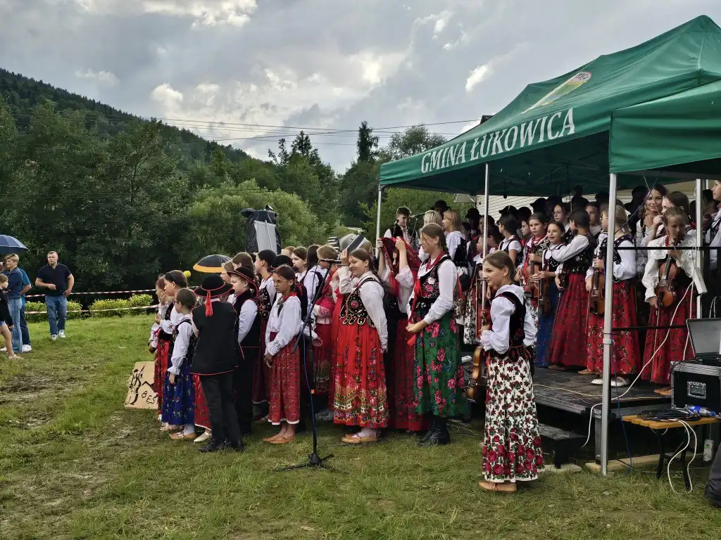 IV Piknik w Roztoce. Święto wspólnoty i tradycji