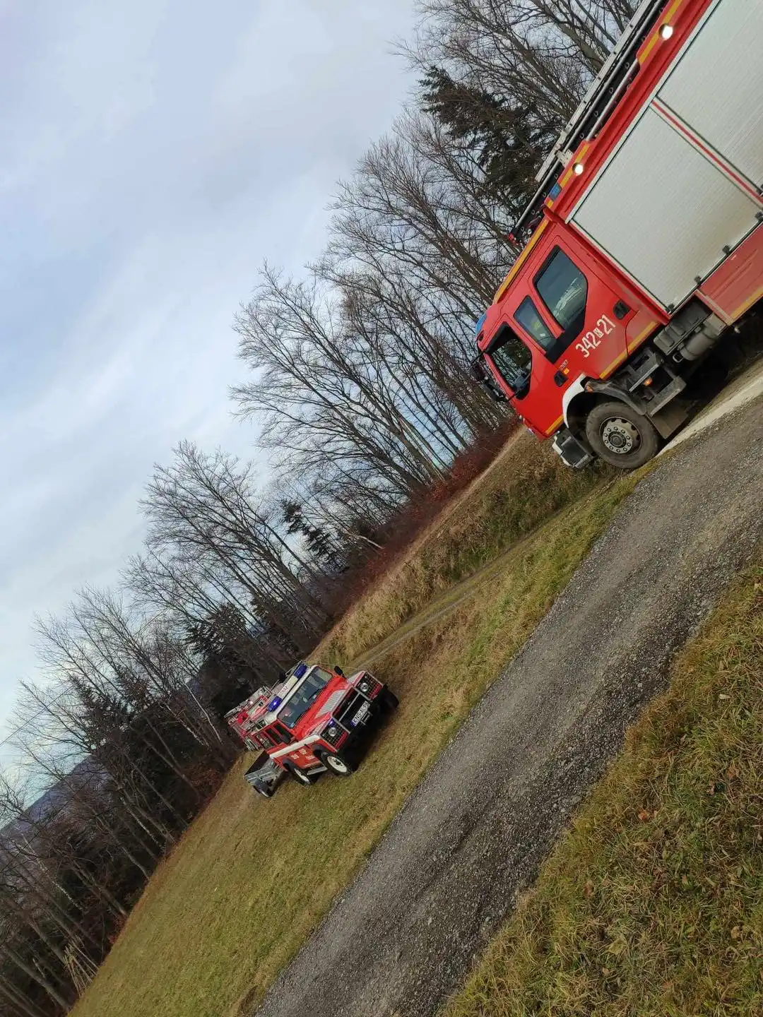 Pożar sadzy w górzystych Maszkowicach. Akcja z udziałem quada i strażaków z trzech jednostek