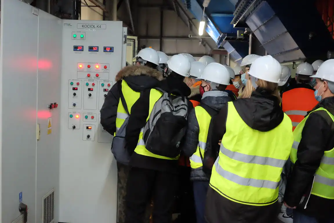 Uczniowie sądeckiego "Elektryka" odwiedzili MPEC