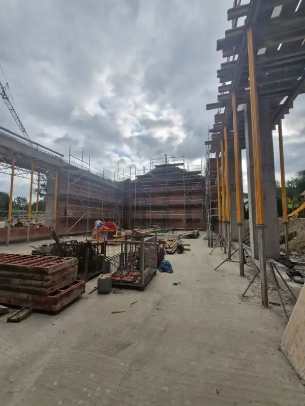 Nowa sala gimnastyczna w Skrudzinie nabiera kształtów