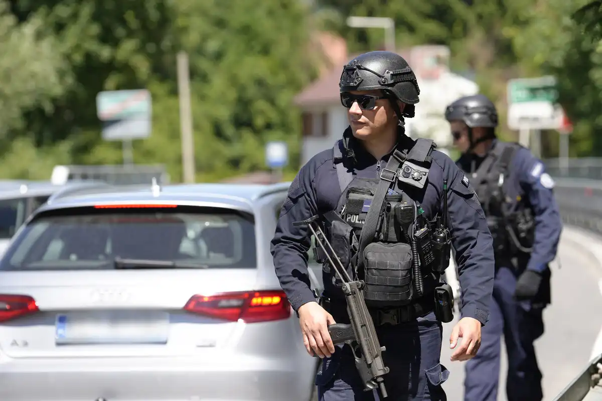 Tragiczny finał obławy w Starej Wsi. Sprawca podwójnego morderstwa nie żyje