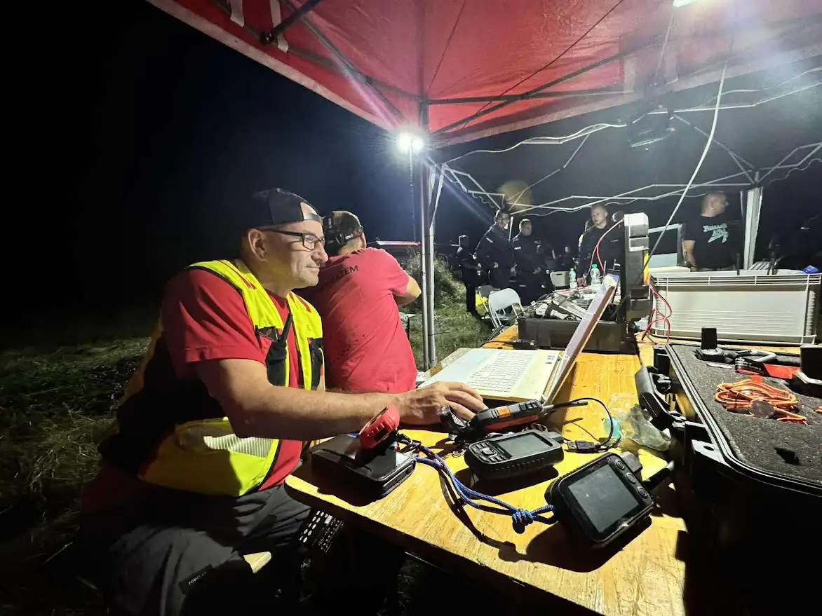 Zaginiony 2025: 100 hektarów, 50 ratowników, 1 misja – uratować życie