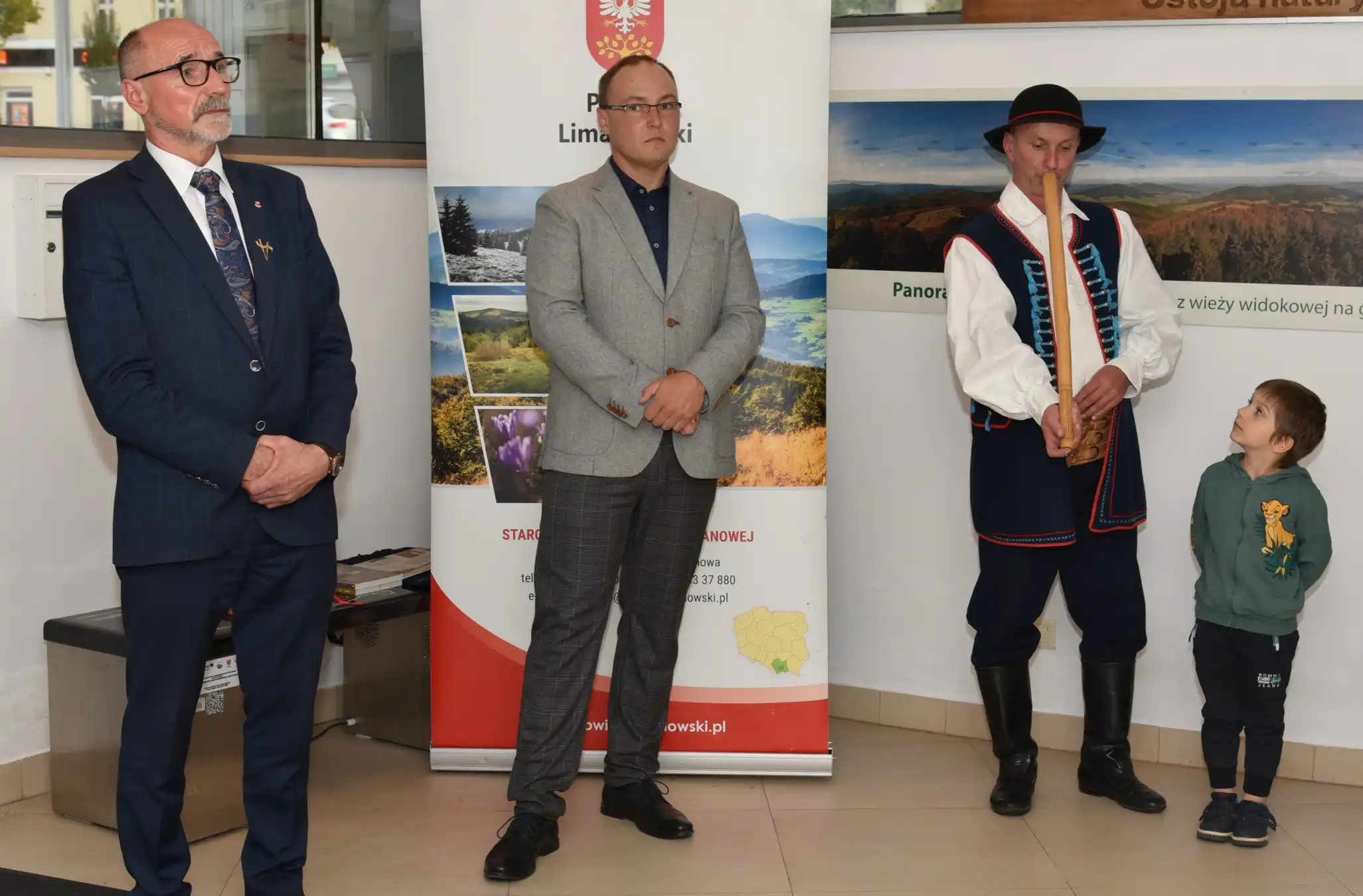 Wernisaż wystawy pn. „Droga Krzyżowa Narodu Polskiego – Wincenty Stanisław Gawron” w PCIT w Limanowej