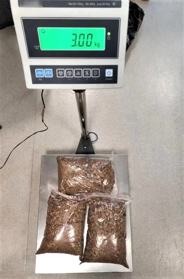 Sądeczanka przechowywała w mieszkaniu nielegalny tytoń. Grozi jej wysoka grzywna