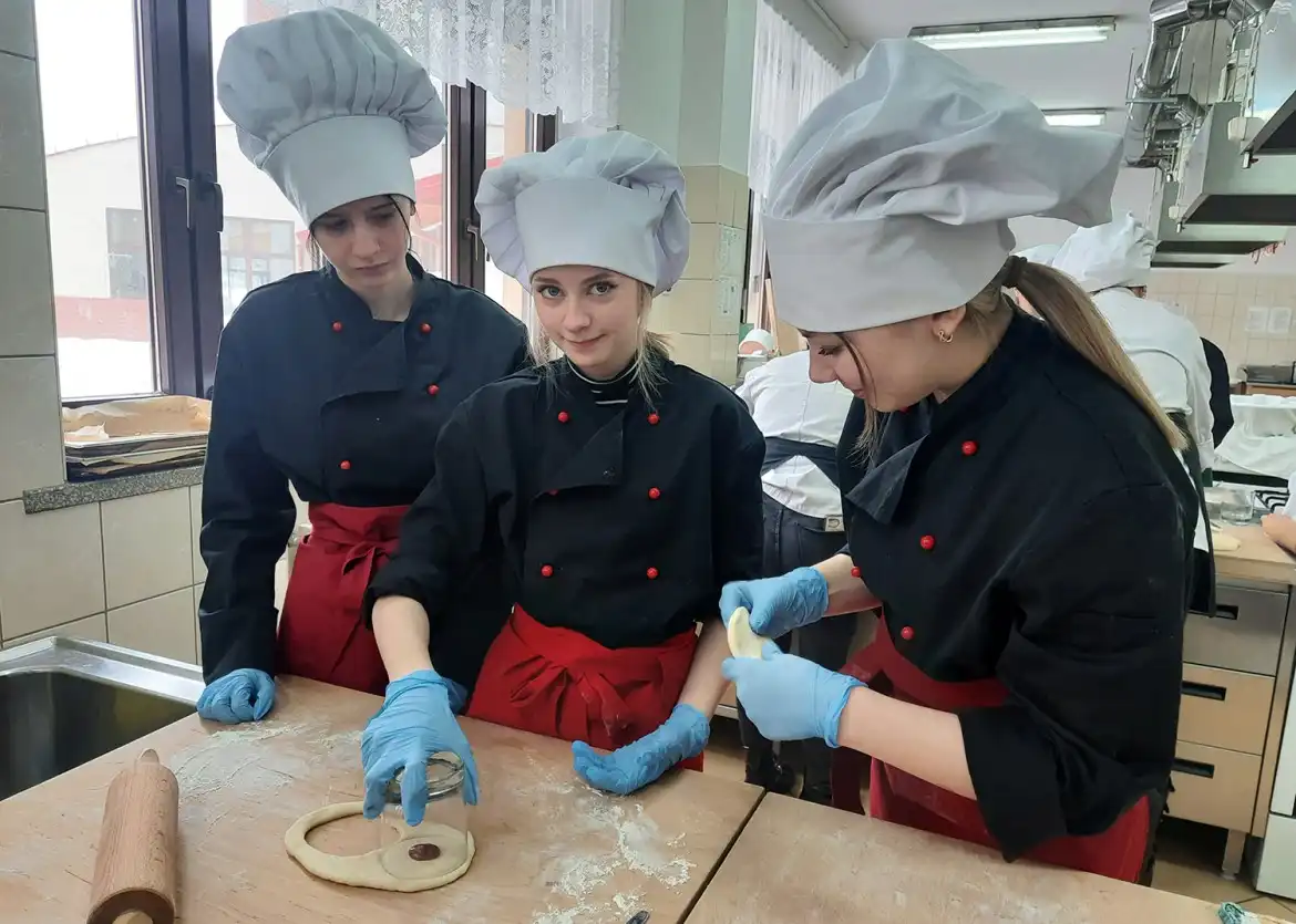 Zajęcia z doradztwa dietetycznego z elementami fitness w ZSP w Krynicy-Zdroju