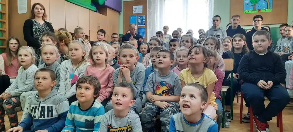 Laureaci 8. konkursu plastycznego zorganizowanego przez Sądeckie Wodociągi nagrodzeni