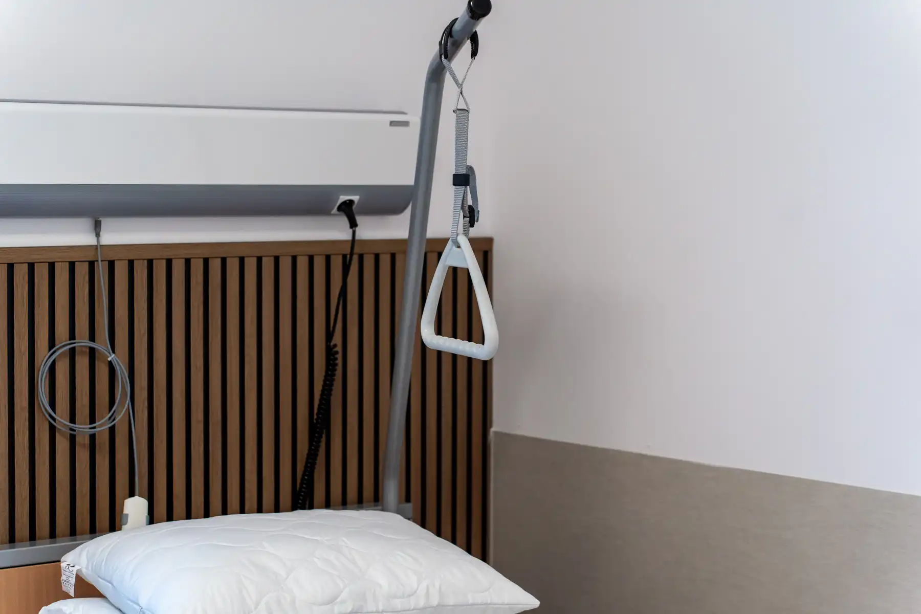 Wielkie serca dla wielkich potrzeb. Największe hospicjum w Małopolsce powstało w Stróżach