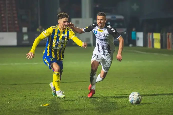 Sandecja pokonuje w Niepołomicach Arkę Gdynia