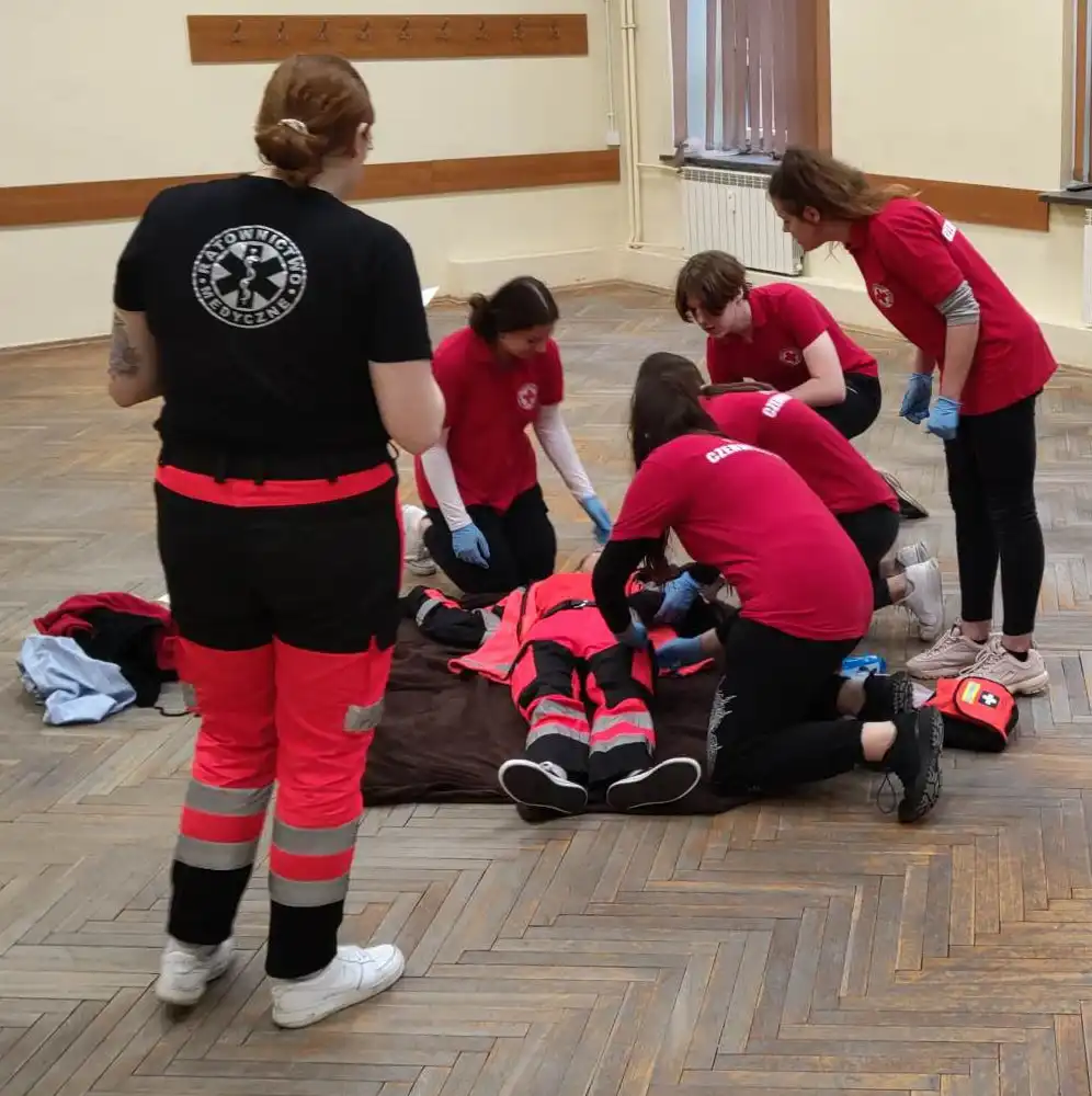 Zespołowy sukces młodych ratowników z ZSP w Krynicy-Zdroju