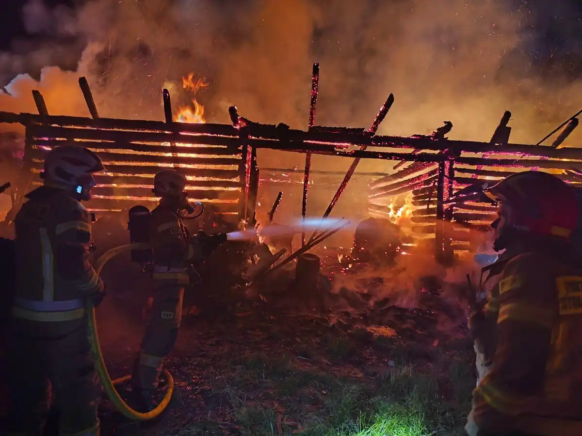 Pożar w Przysietnicy. Spłonął budynek gospodarczy