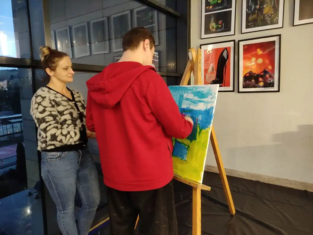 „Spotkajmy się przy sztaludze. AUTYZM SZTUKA”