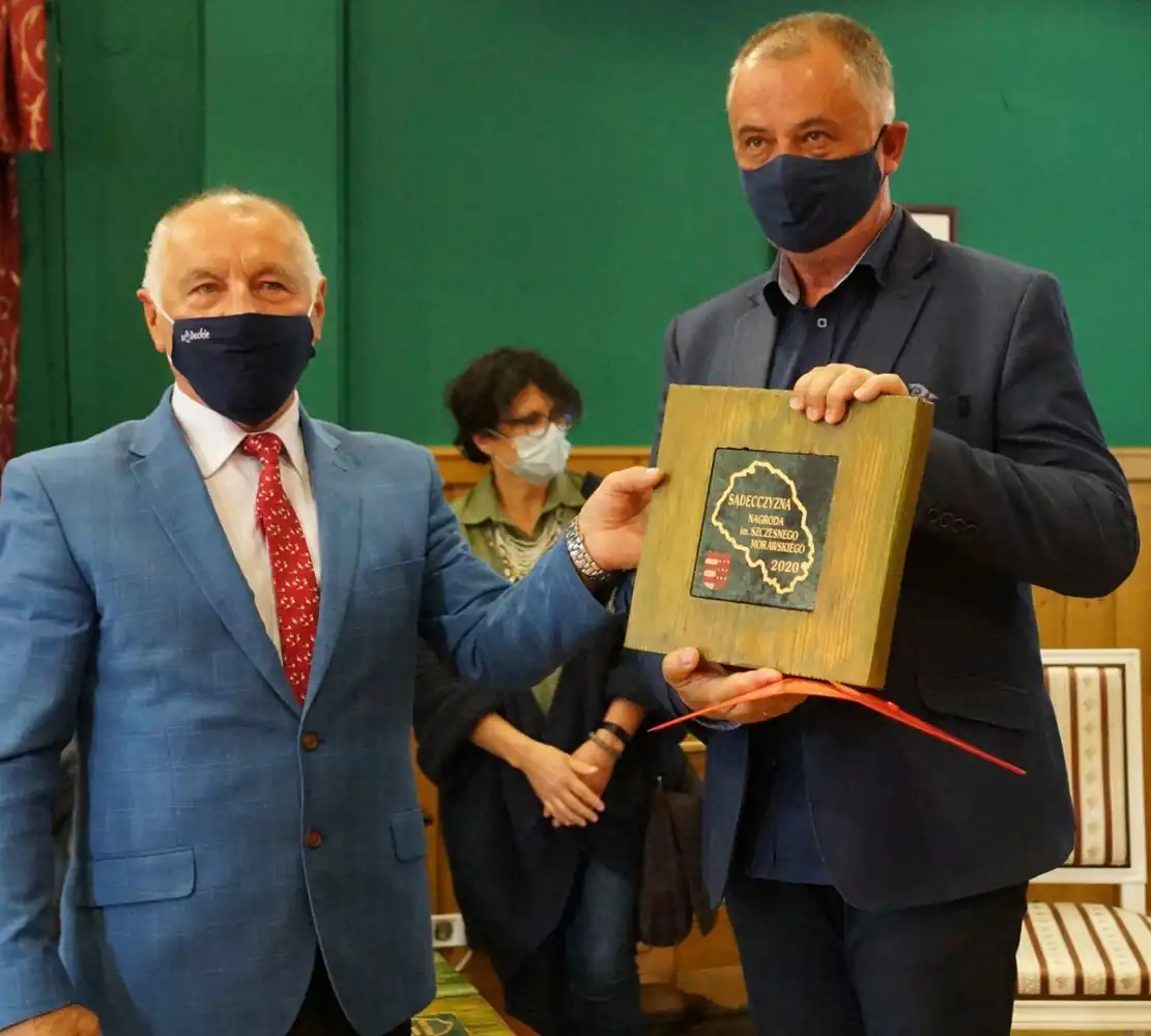 W ratuszu Miasteczka Galicyjskiego odbyło się wręczenie Nagrody im. Szczęsnego Morawskiego