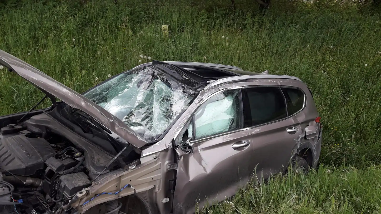 Wypadek na DK75 w Łososinie Dolnej. Dwie osoby poszkodowane