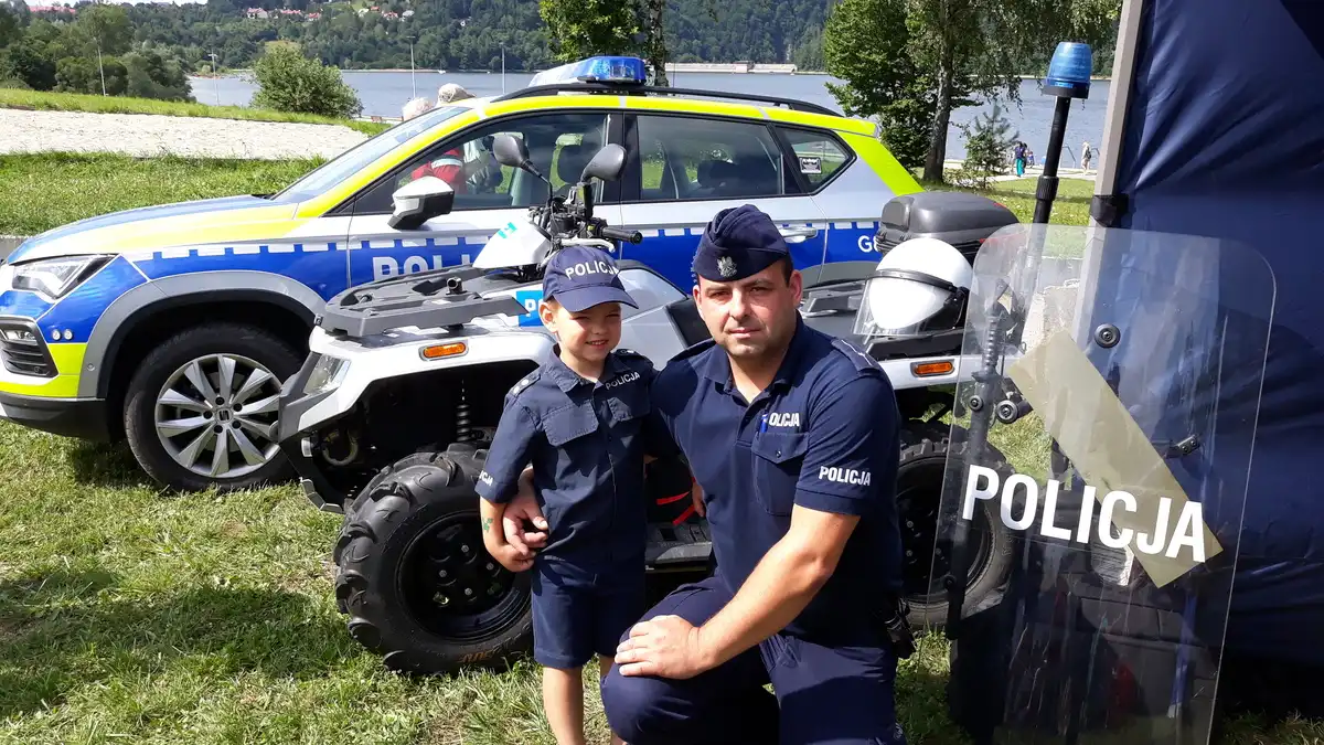 Piknik Rodzinny „Kręci mnie bezpieczeństwo nad wodą”. Uczestniczyli w nim gorliccy Policjanci