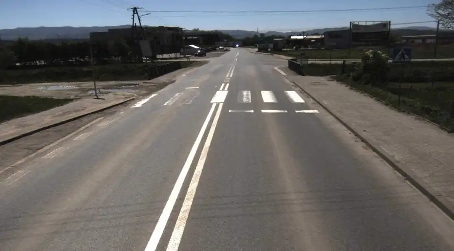 Bezpieczniejsze przejścia dla pieszych w powiecie nowosądeckim. Umowy podpisane