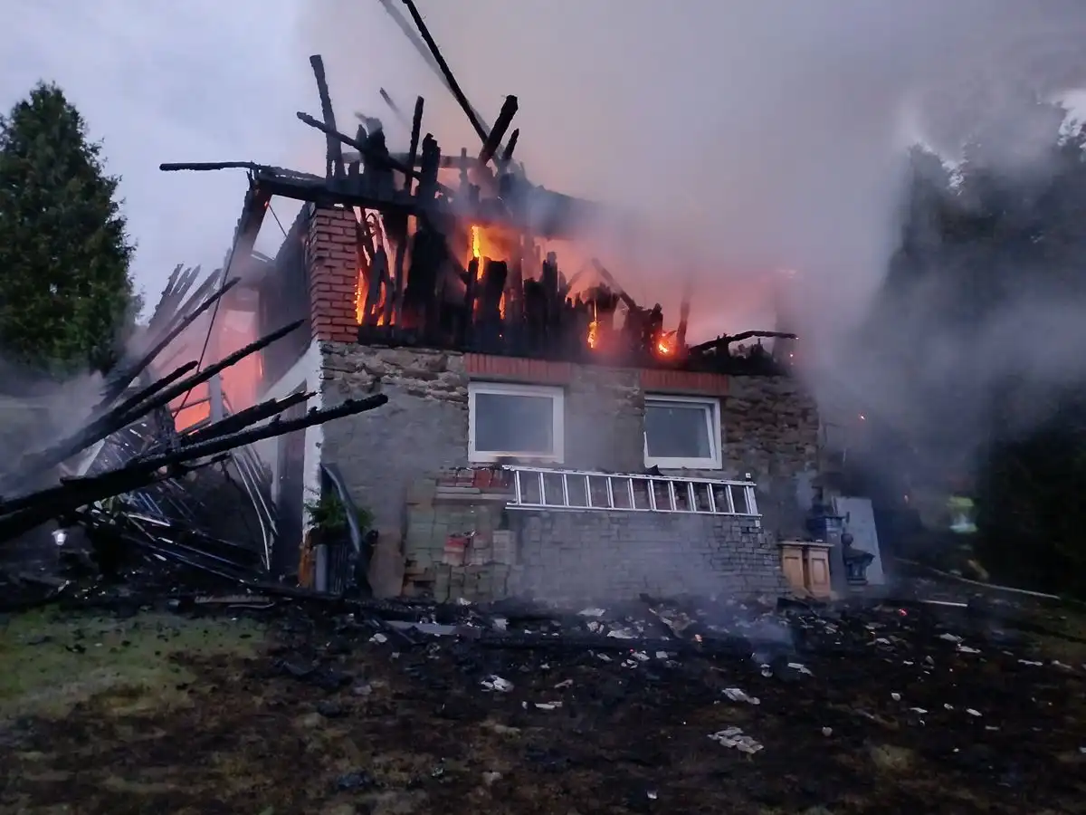Pożar w Juraszowej. Płonął budynek gospodarczy