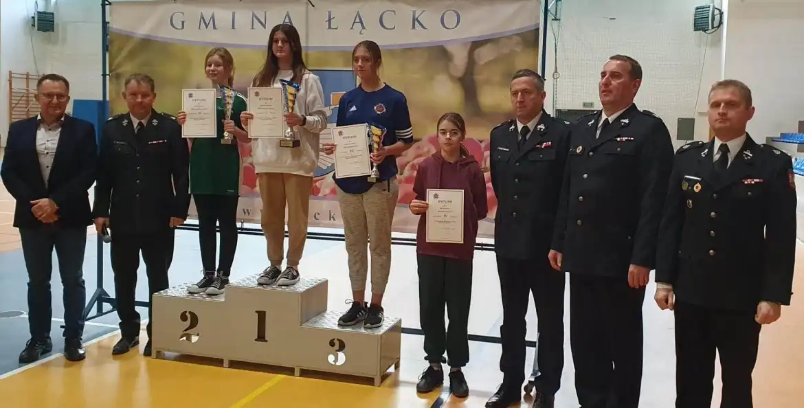 X Powiatowy Turniej Tenisa Stołowego w Łącku. W zawodach wzięło udział blisko 200 zawodników