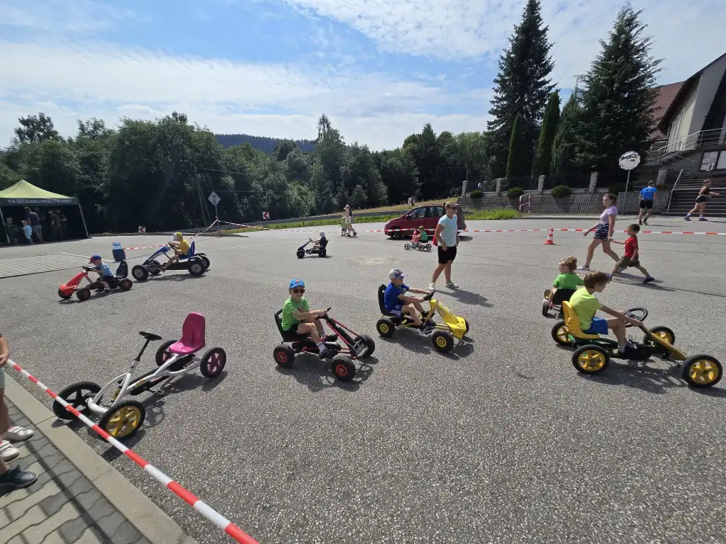 Zdobywcy Modyni pokazali moc! Sport, pasja i integracja w Młyńczyskach