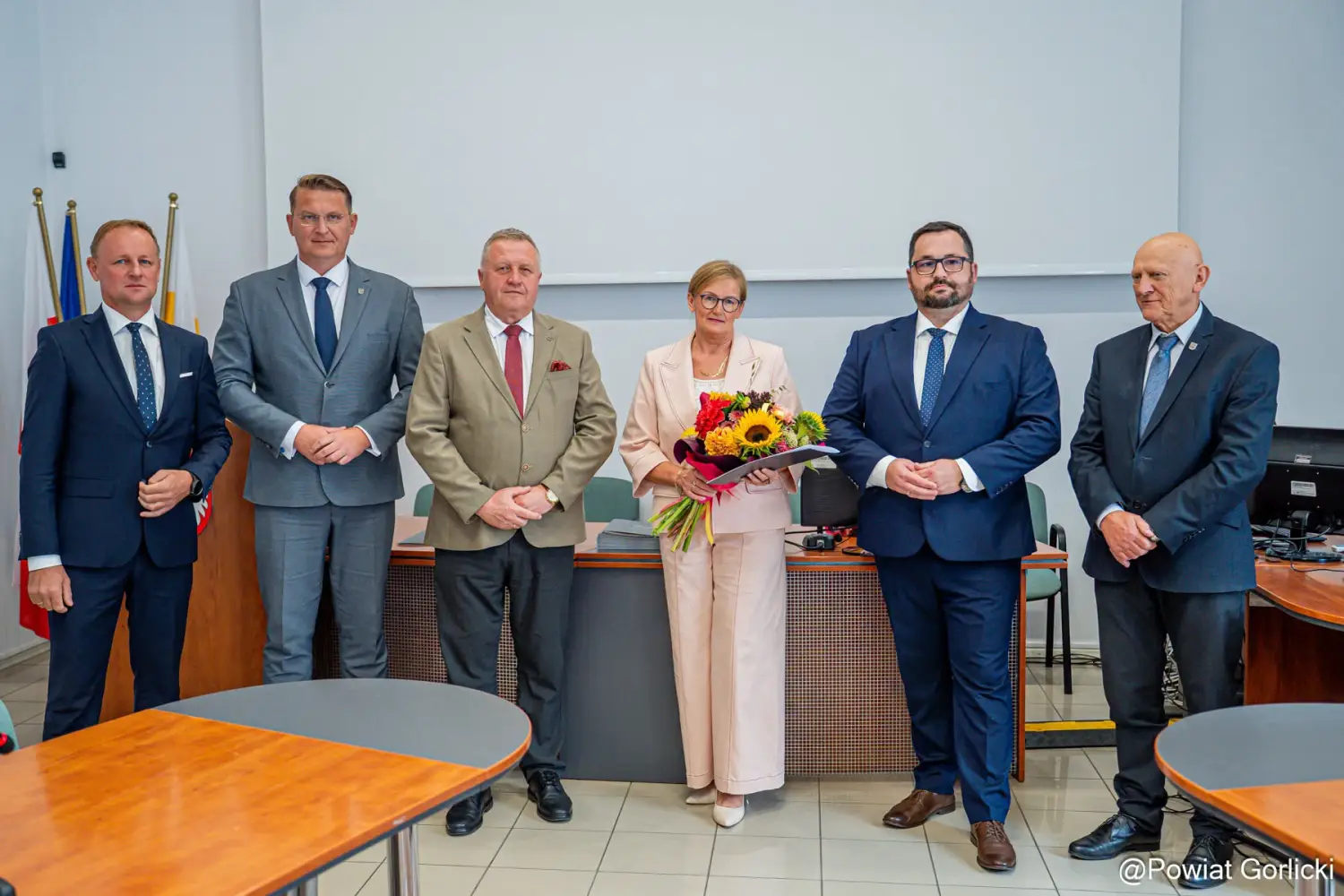 Zmiany w szkołach powiatu gorlickiego. Nowa dyrektor w Bieczu, kolejna kadencja w Bobowej