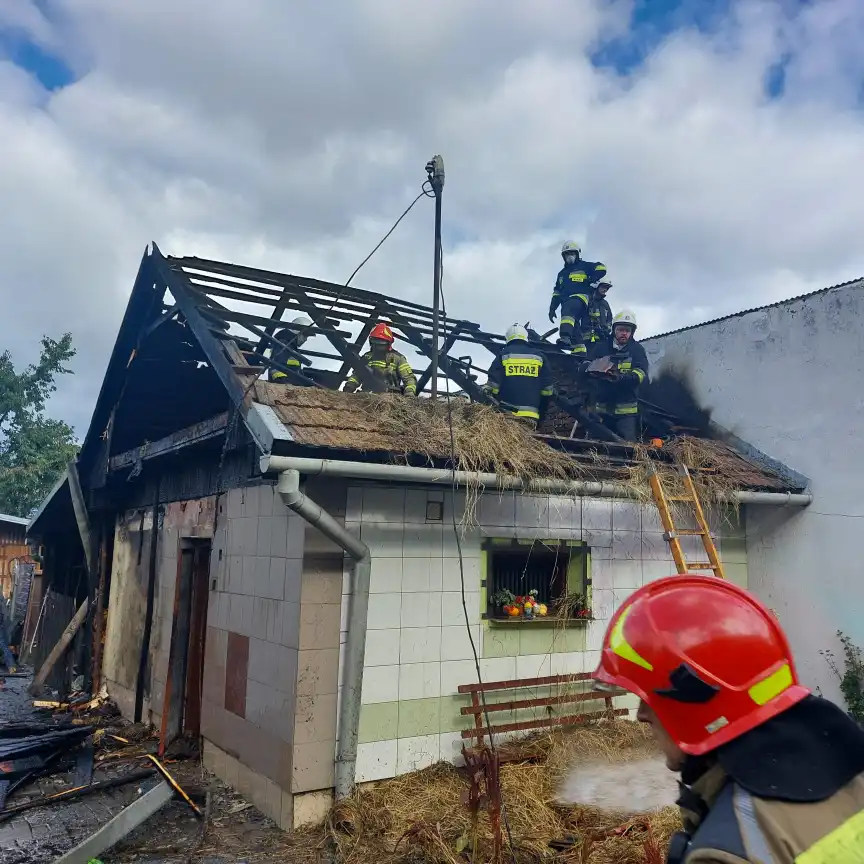 Pożar w Starym Sączu. Spłonął budynek gospodarczy