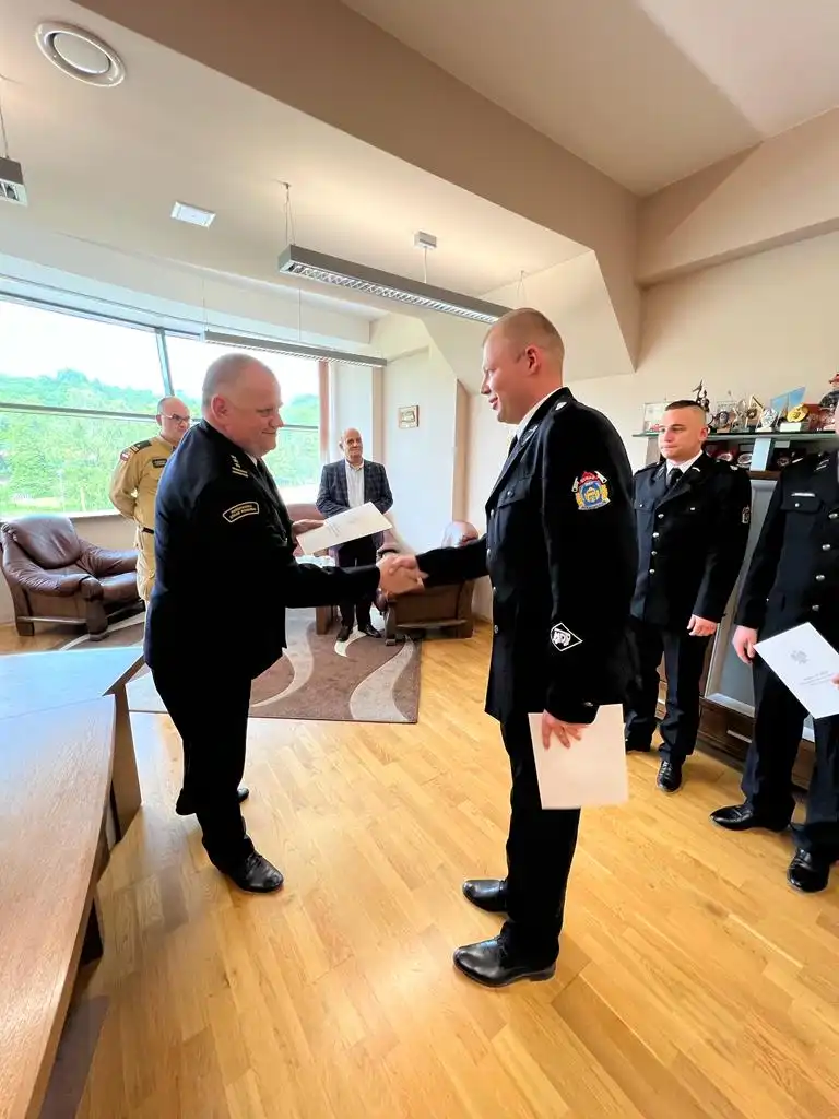 Strażacy z OSP Podegrodzie uratowali życie starszemu mężczyźnie