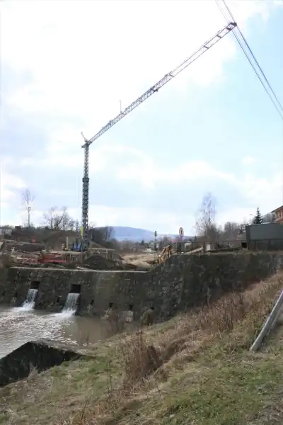 Limanowa: Powstaje nowy most pomiędzy ulicami J. Marka i Sikorskiego, ruszają remonty dróg