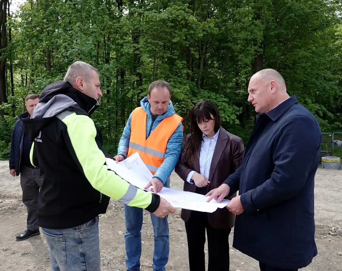 Budowa ronda w Jazowsku nabiera tempa. Zakończenie jeszcze w tym roku