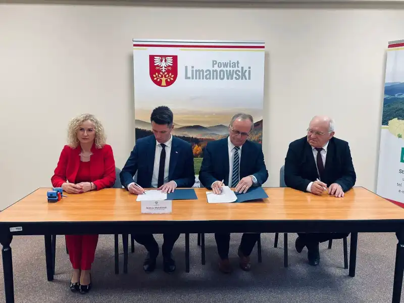 Wicewojewoda Mateusz Małodziński w Limanowej. Uczestniczył w XXXIII sesji Rady Powiatu