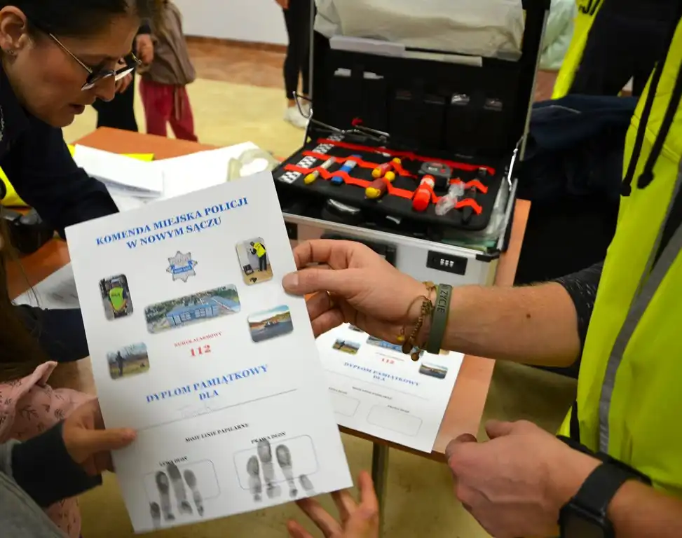 Mali goście z wizytą w Komendzie Miejskiej Policji w Nowym Sączu