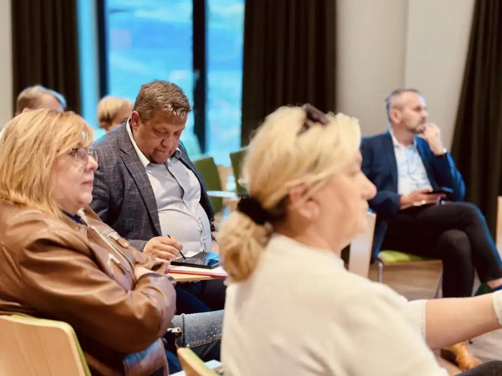 Przyszłość polskich uzdrowisk w centrum uwagi. Posiedzenie Parlamentarnego Zespołu w Łabowej