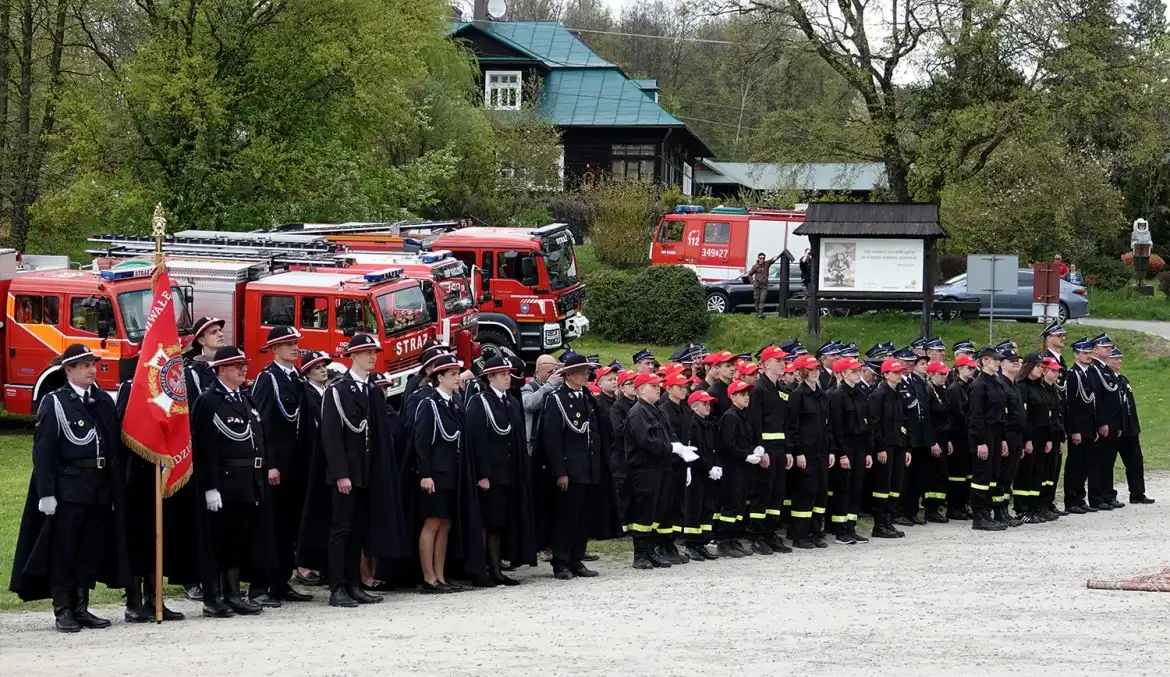 Strażacy ochotnicy z gminy Grybów z dofinansowaniem na zakup sprzętu