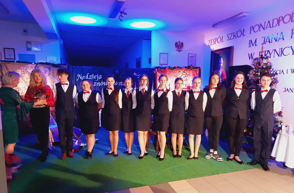 Spotkanie przy wigilijnym stole w ZSP w Krynicy-Zdroju
