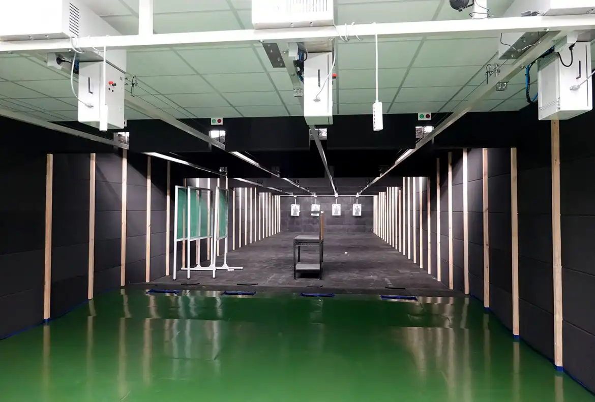 Postępują prace przy budowie hali sportowej ze strzelnicą przy Zespole Szkół w Marcinkowicach