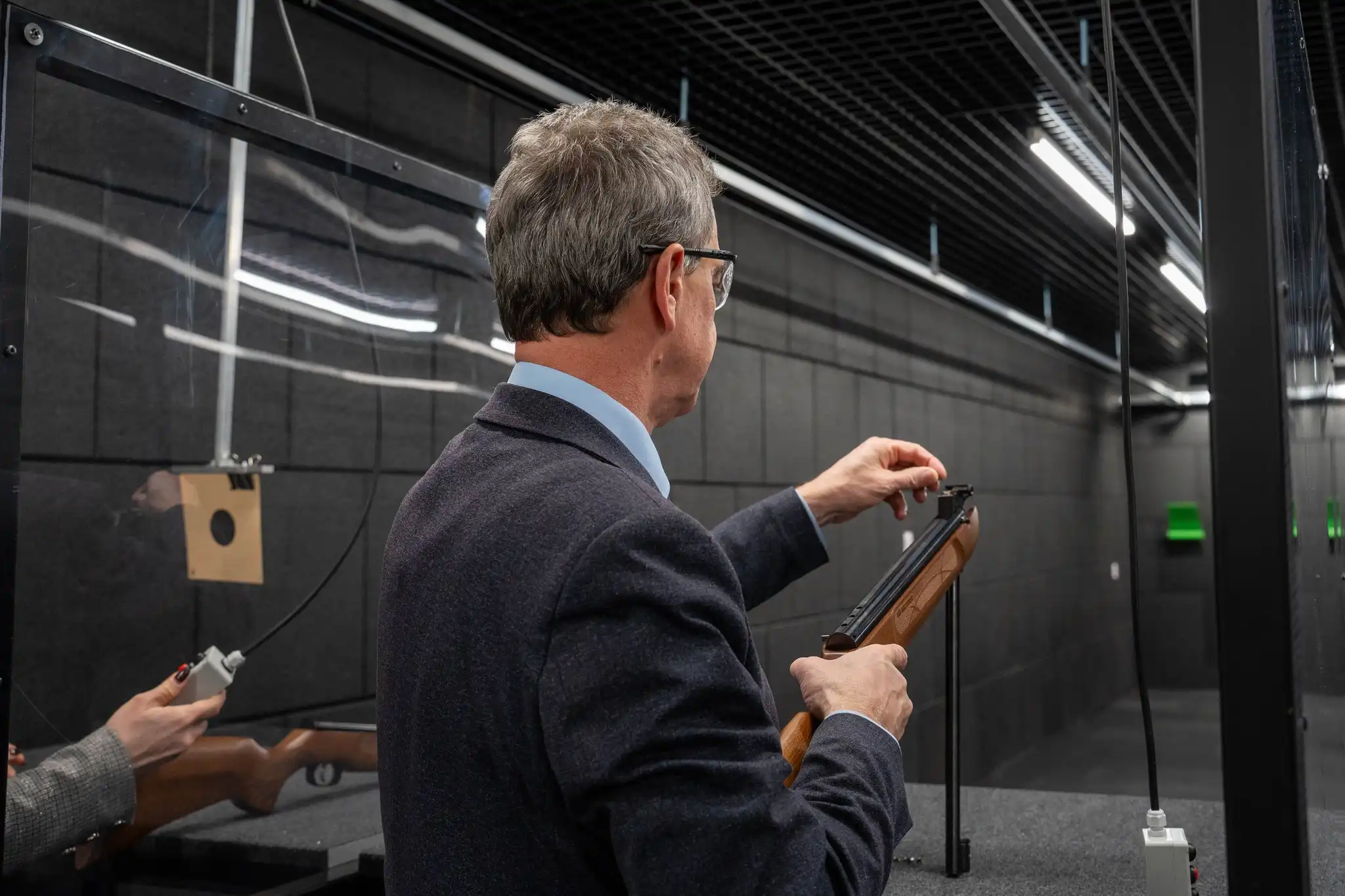 Nowoczesna strzelnica pneumatyczna w Zespole Szkół im. KEN w Tymbarku