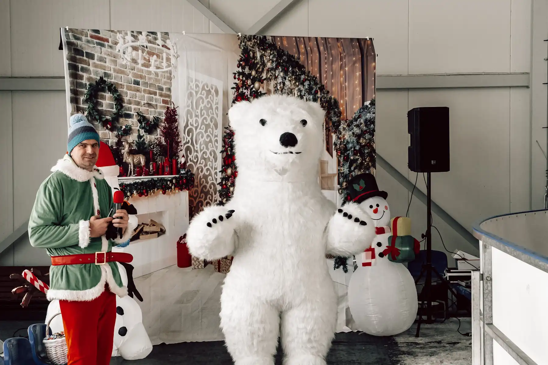 Mikołajki na lodzie. Świąteczna zabawa dla dzieci w Białej Niżnej