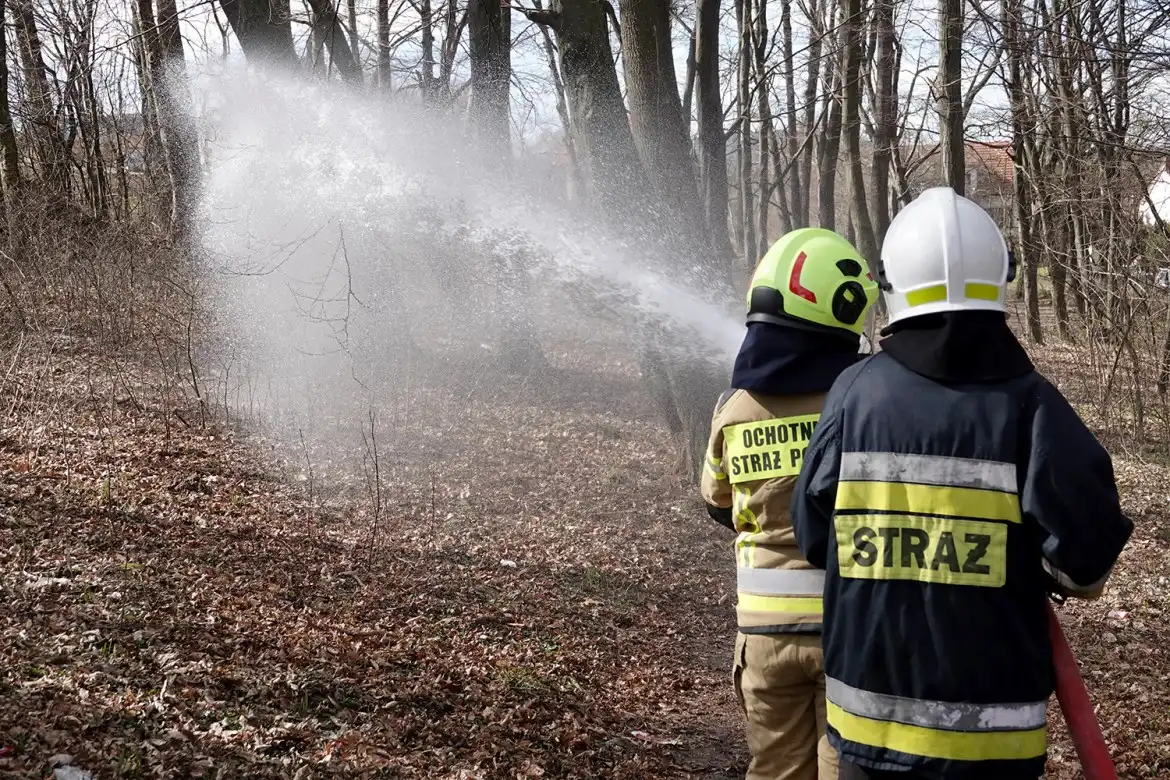 Uczniowie ZS w Marcinkowicach mogą już brać udział w akcjach ratowniczych. Zdali egzamin teoretyczny i praktyczny